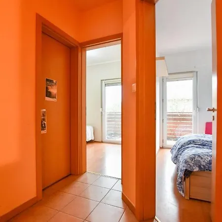 Peaceful House In The Outer Part Of Apartamento